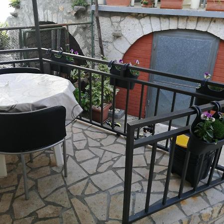 Centar Njivice Apartman Kültér fotó