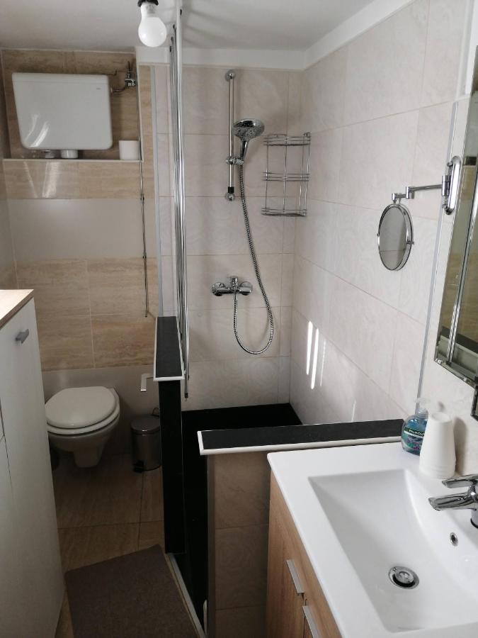 Centar Njivice Apartman Kültér fotó