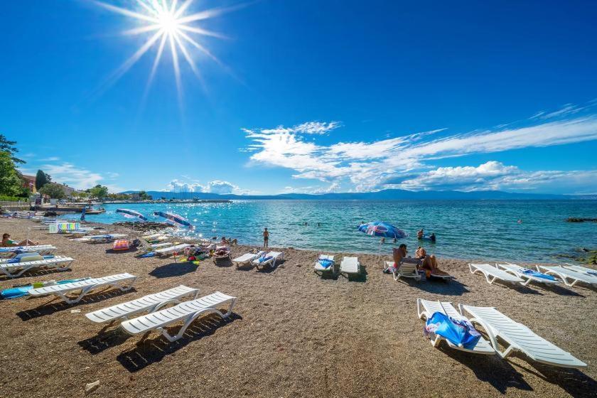 Centar Njivice Apartman Kültér fotó